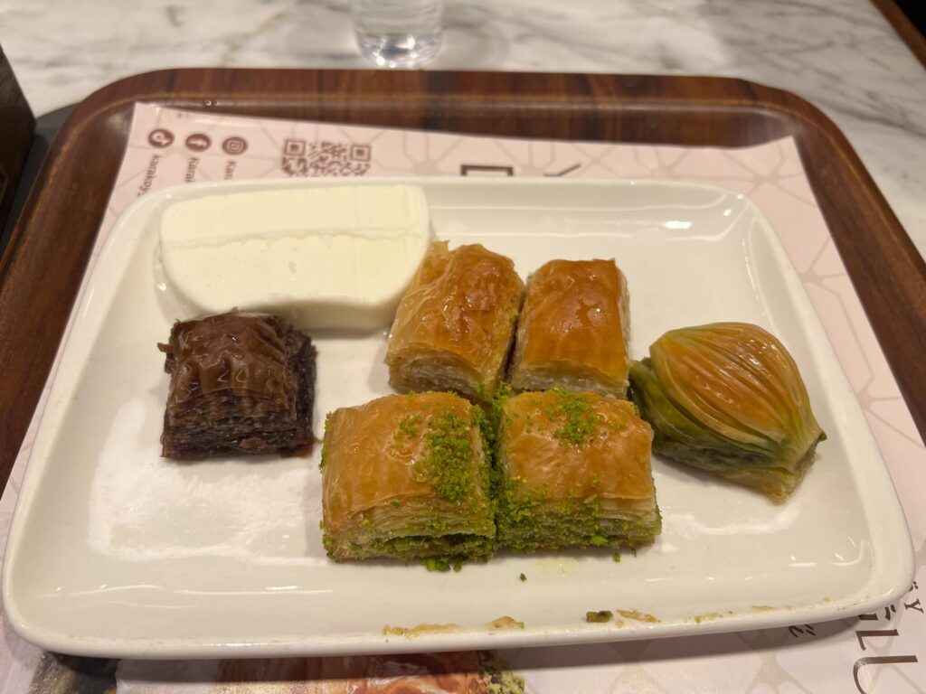 istanbul itinerary baklava